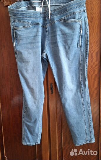 Джинсы