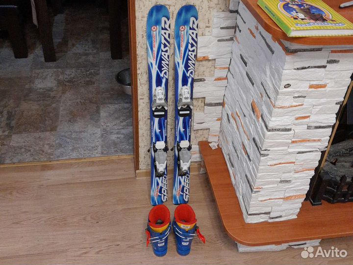 Детский горнолыжный комплект