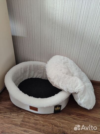 Лежанка для кошек и собак