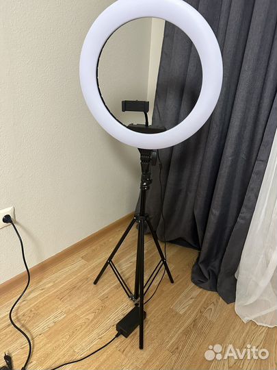 Кольцевая лампа 54 см