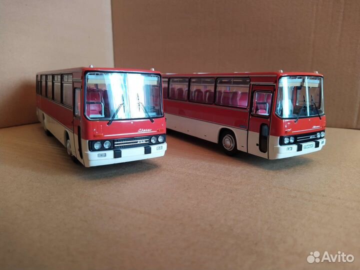 Автобус Икарус 256.51 красный Demprice - 1:43
