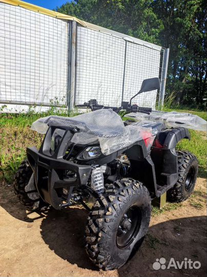 Квадроцикл 200куб новый на гарантии