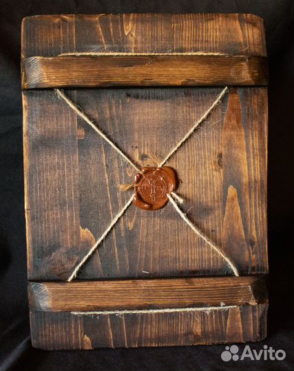 Икона деревянная 