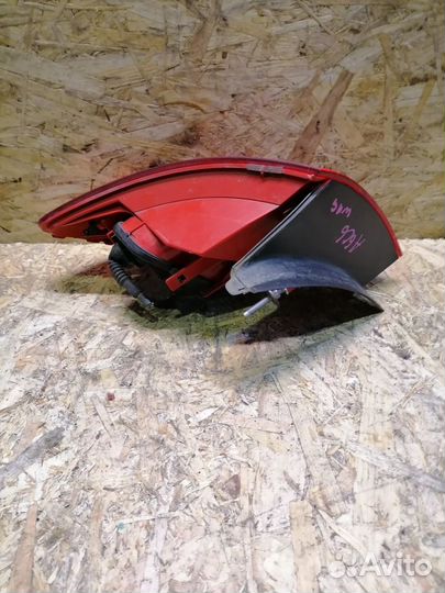 Фонарь правый Audi A6 C6 wagon dorest