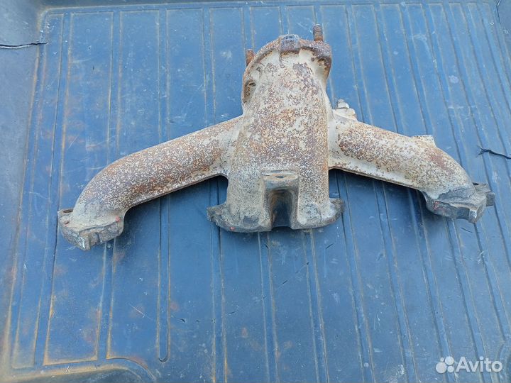 Продам выпускной коллектор ваз-21045 D