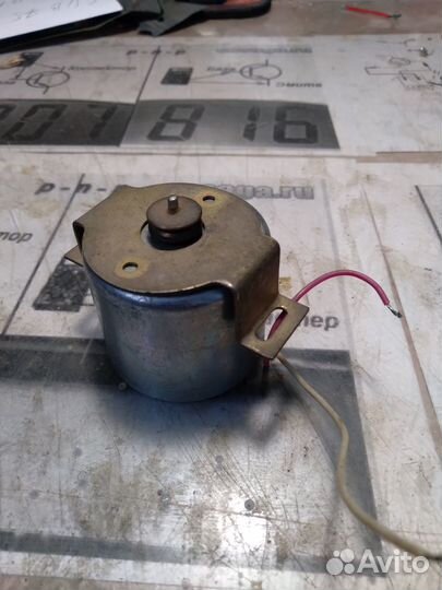 Моторчики для кассетных ауди магнитофонов