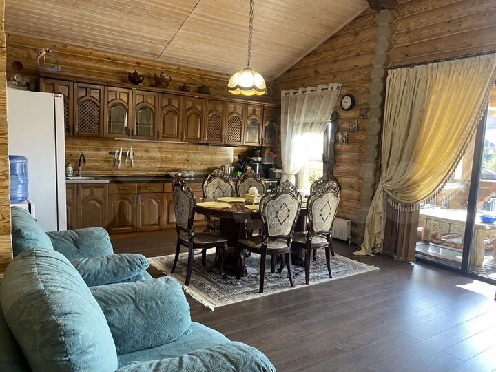 Дом 100 м² на участке 10 сот.