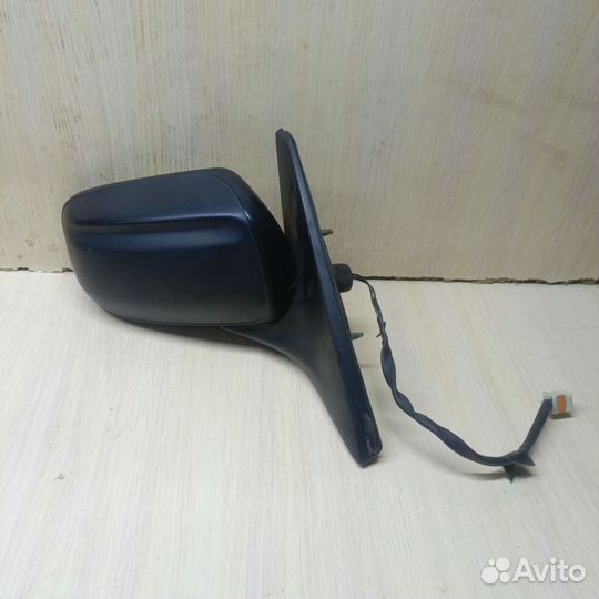 Зеркало правое Mazda 323
