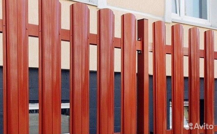 Металлический евроштакетник