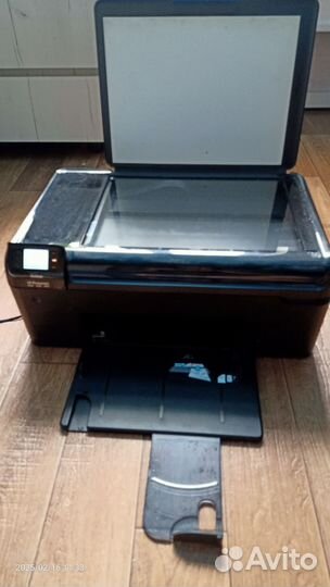 Принтер HP цветной