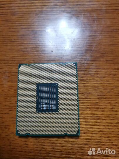 Процессор xeon e5 2640 v4, 10 ядер/20 потоков