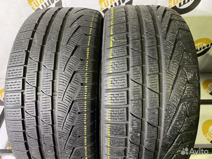 Pirelli Winter Sottozero 210 Serie II 235/40 R19