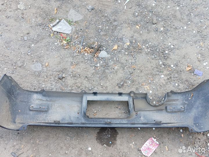 Задний бампер nissan cube z10