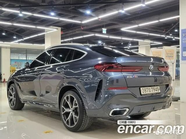 BMW X6 3.0 AT, 2021, 11 000 км