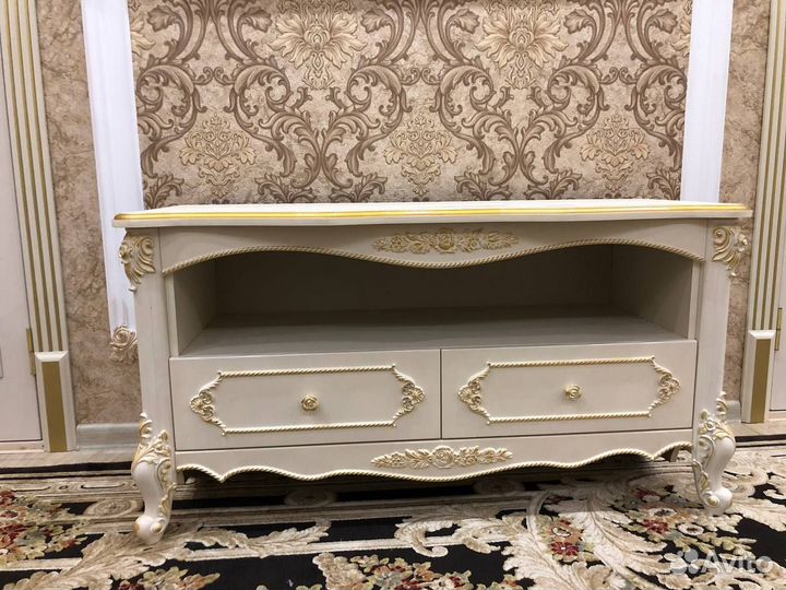 Тумба под тв