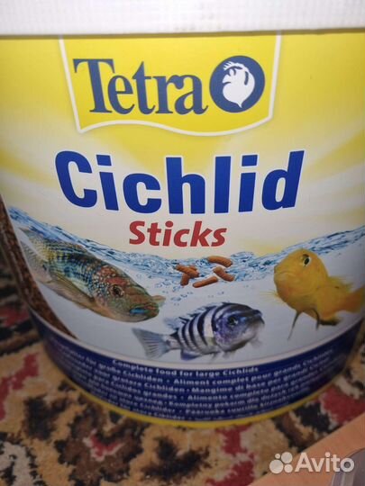 Корм для аквариумных рыбок