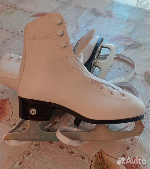 Коньки фигурные 