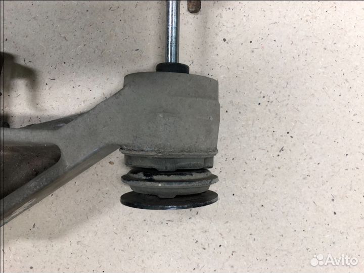 Кронштейн редуктора Lexus RX 350/450H 2009-2015