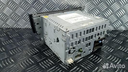 Магнитола audi A5 1 (76F13I401)