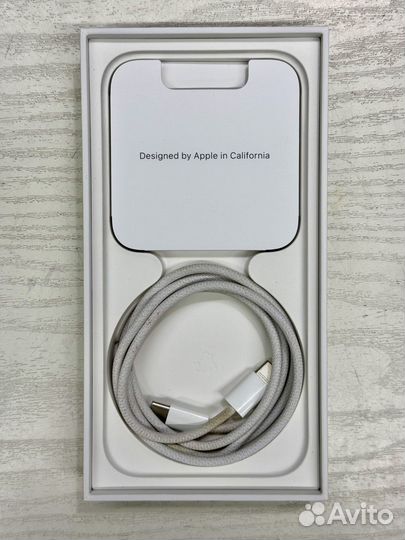 iPhone 15 Pro, 256 ГБ