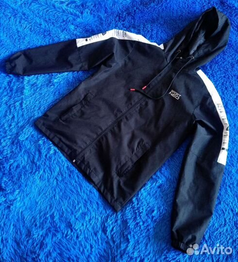 Ветровка для мальчика 44-46 размер