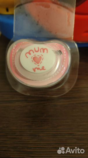 Пустышка Pigeon FunFriends Mum love me, 0+ меc