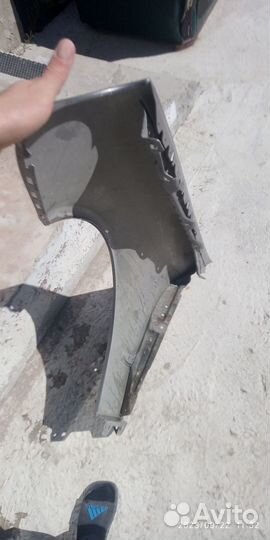 Mercedes 211 крыло