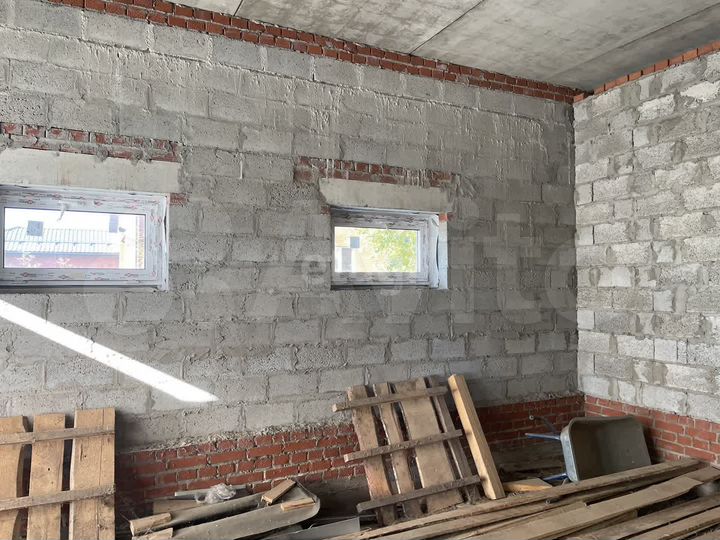 Коттедж 187,3 м² на участке 6 сот.