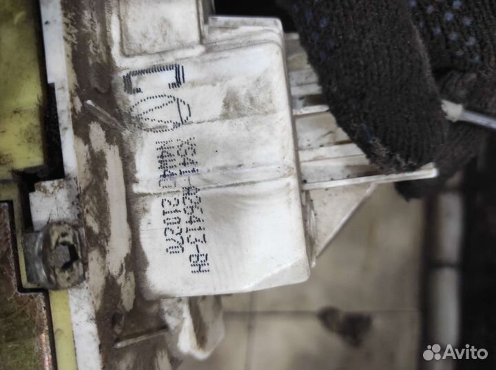 Замок двери задней левой Ford Focus 1