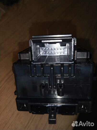 Подрулевой переключатель toyota rav4 2021