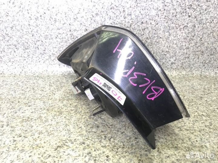 Фонарь правый Mazda 3 BK 2007