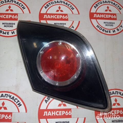 Фонарь задний левый В крышку мазда 3 вк хэтчбек