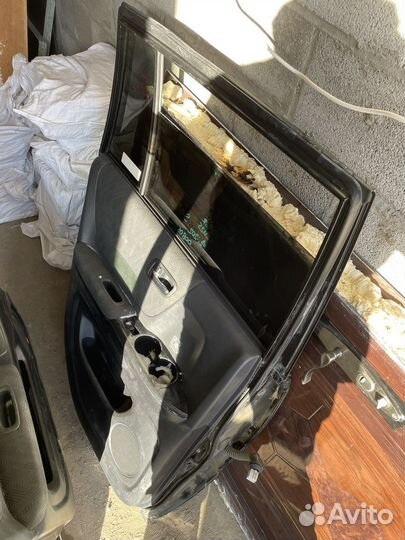 Продам две двери от Тойота Клюгер/Хайлендер