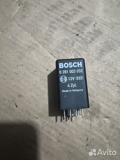 Реле накала свечей 0281003032 VW Audi Skoda