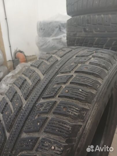 Kumho I'Zen KW22 235/65 R17