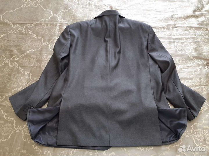 Мужской костюм серого цвета размер 60-170