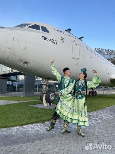 Танцоры, артисты