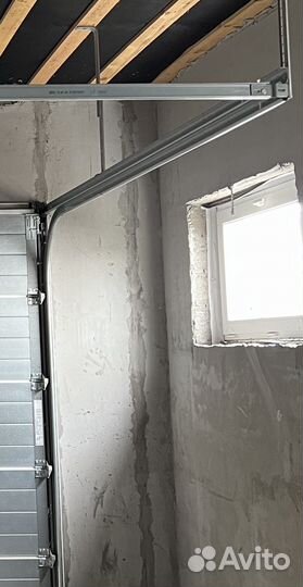 Окно гаражное