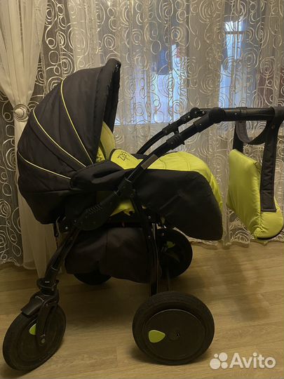 Коляска zippy 3 в 1