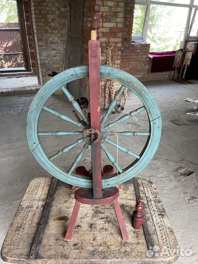 Прялка деревянная старинная