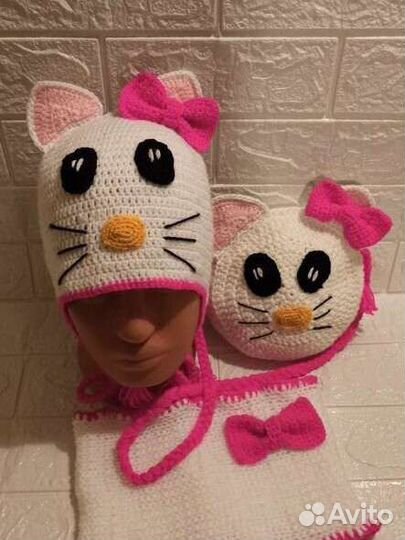 Шапка вязанная для девочки (разные внутри)