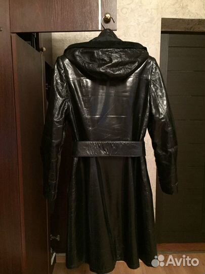 Плащ демисезонный кожаный