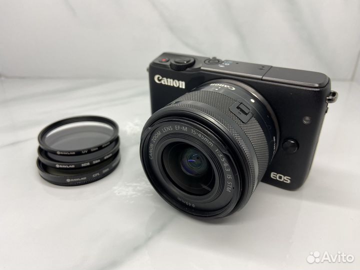Canon EOS M10 + 15-45mm STM
