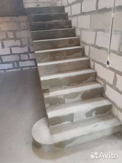 Бетонные монолитные лестницы любой сложности