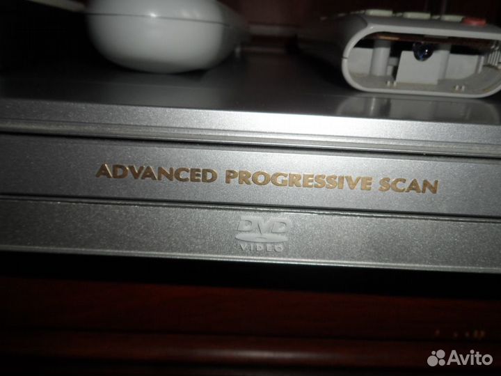 DVD плеер Panasonic DVD-S27+пульты