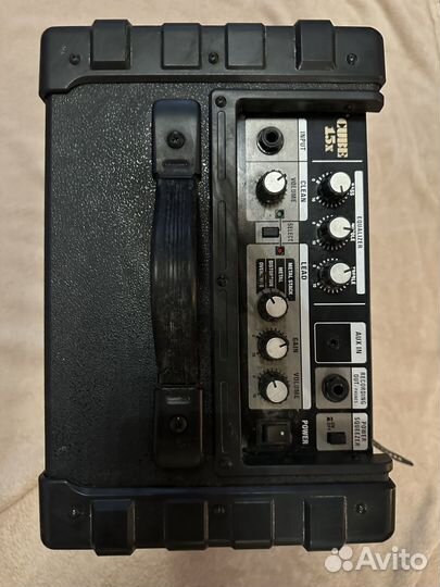 Гитарный комбоусилитель Roland cube 15x