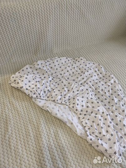 Простынь на резинке