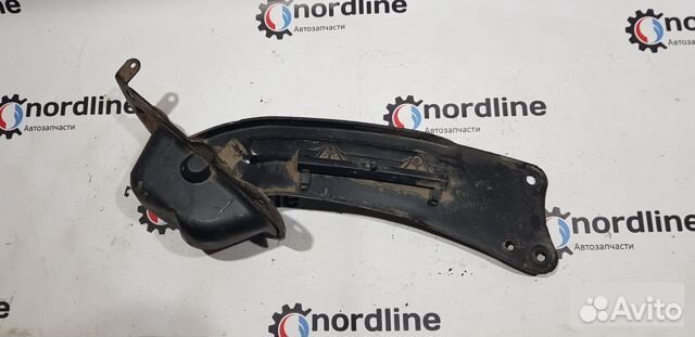 Рычаг подвески задний левый Volkswagen Passat B6