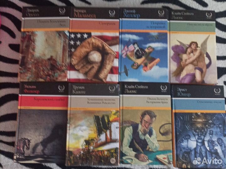 Книги: классические и современные авторы