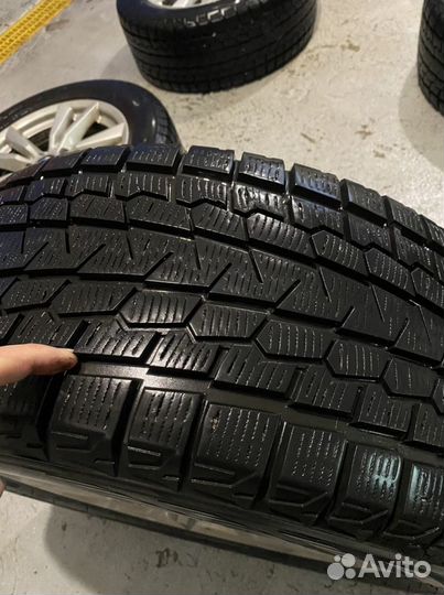 Комплект зимних колес BMW X5 R18 255 55